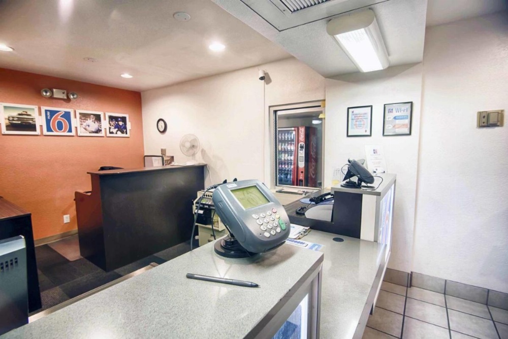 Motel 6 Mammoth Lakes Image 15