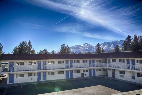 Motel 6 Mammoth Lakes image 16