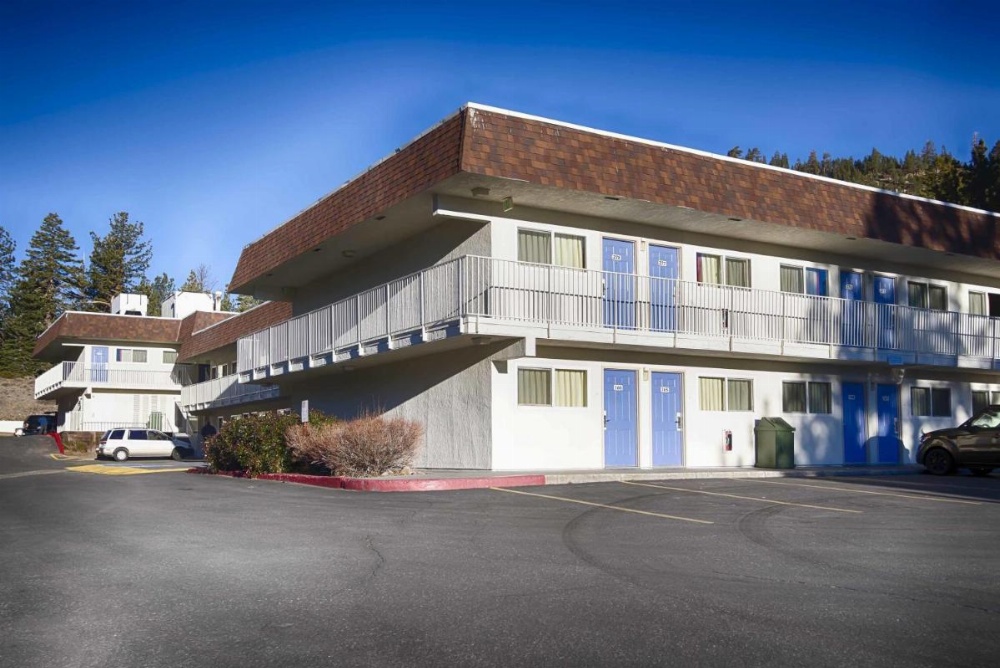 Motel 6 Mammoth Lakes Image 17