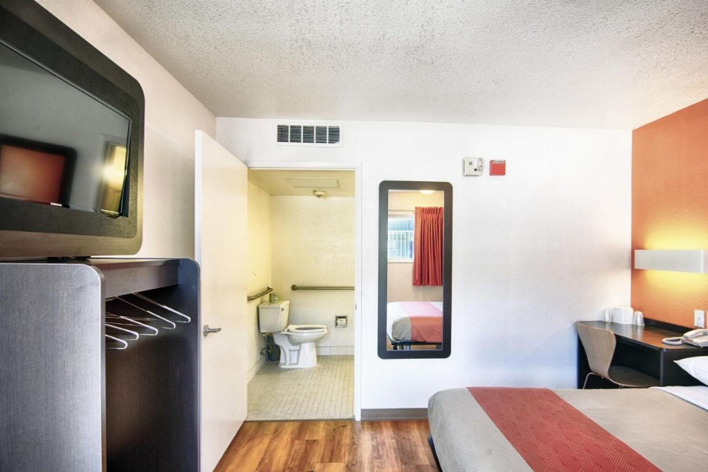 Motel 6 Mammoth Lakes Image 20