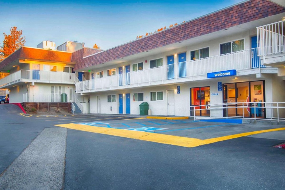 Motel 6 Mammoth Lakes Image 47