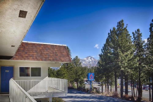 Motel 6 Mammoth Lakes image 6